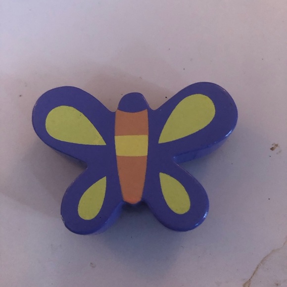 Vintage child decorative drawer handles, bright fun colours, very little wear. - Picture 7 of 13